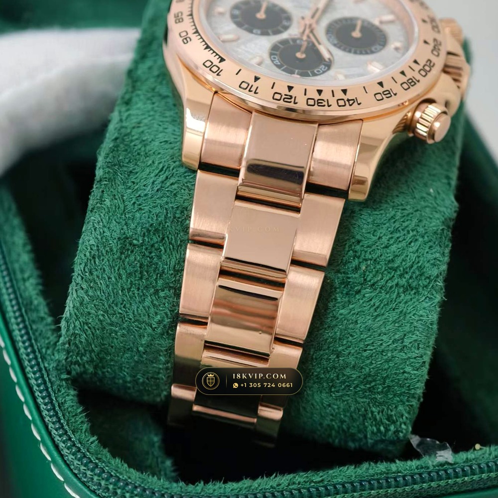 Rolex Cosmograph Daytona Gibeon Meteorite Dial 18K Everose Gold Ref. 116505 — Private Vault Edition — Studio Gallery Plate VI in 18K Rose Gold Au750 (216.1g Verified Mass, Rolex Manufacture Cal. 4130 - 72h Power Reserve)