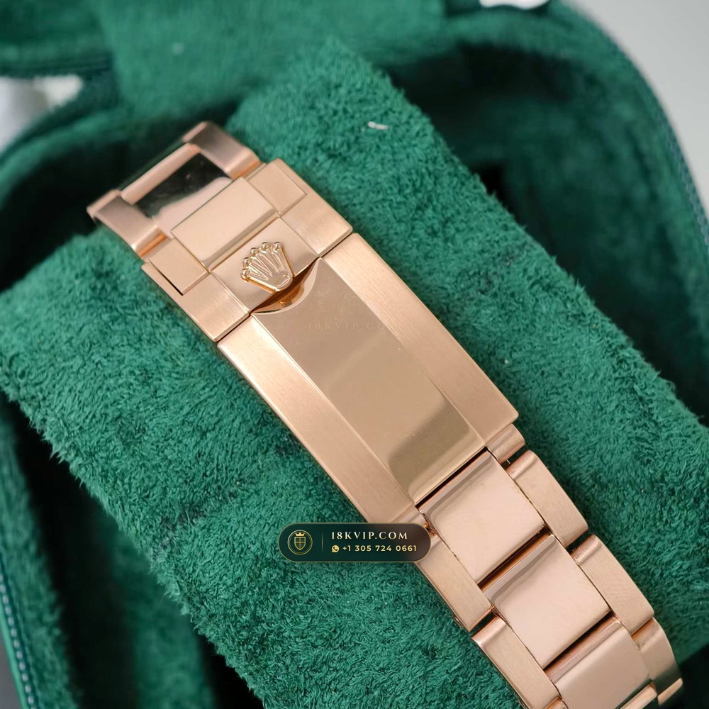 Rolex Cosmograph Daytona Gibeon Meteorite Dial 18K Everose Gold Ref. 116505 — Private Vault Edition — Studio Gallery Plate VII in 18K Rose Gold Au750 (216.1g Verified Mass, Rolex Manufacture Cal. 4130 - 72h Power Reserve)