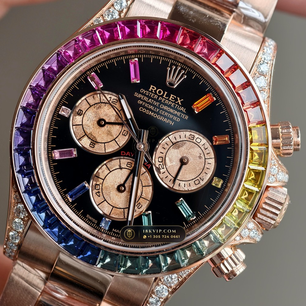 Rolex Cosmograph Daytona Rainbow Sapphire Bezel 18K Everose Gold Ref. 116595RBOW — Private Vault Edition — Studio Gallery Plate IV in 18K Rose Gold Au750 (216.9g Verified Mass, Rolex Manufacture Cal. 4130 - 72h Power Reserve)