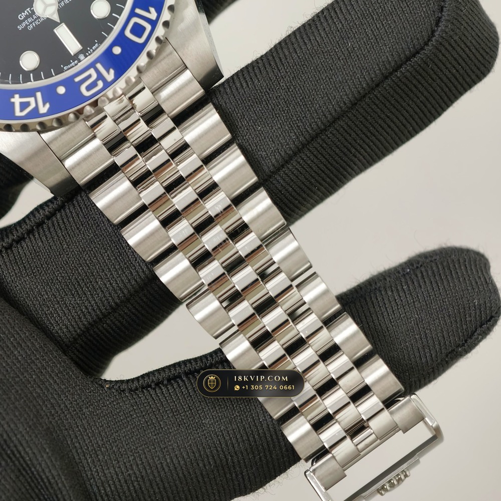 Rolex GMT-Master II Batgirl Blue & Black Jubilee Ref. 126710BLNR — Private Vault Edition — Studio Gallery Plate IV in 904L Stainless Steel Custom Architecture (143.3g Verified Mass, Rolex Manufacture Cal. 3285 - 70h Power Reserve)