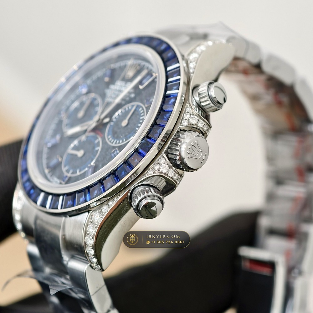 Rolex Cosmograph Daytona Black Obsidian Dial & Sapphire Bezel 18K White Gold Geneva Atelier Spec Ref. 126599TSA — Private Vault Edition — Studio Gallery Plate IV in 18K White Gold Au750 (216.9g Verified Mass, Rolex Manufacture Cal. 4131 - 72h Power Reserve)