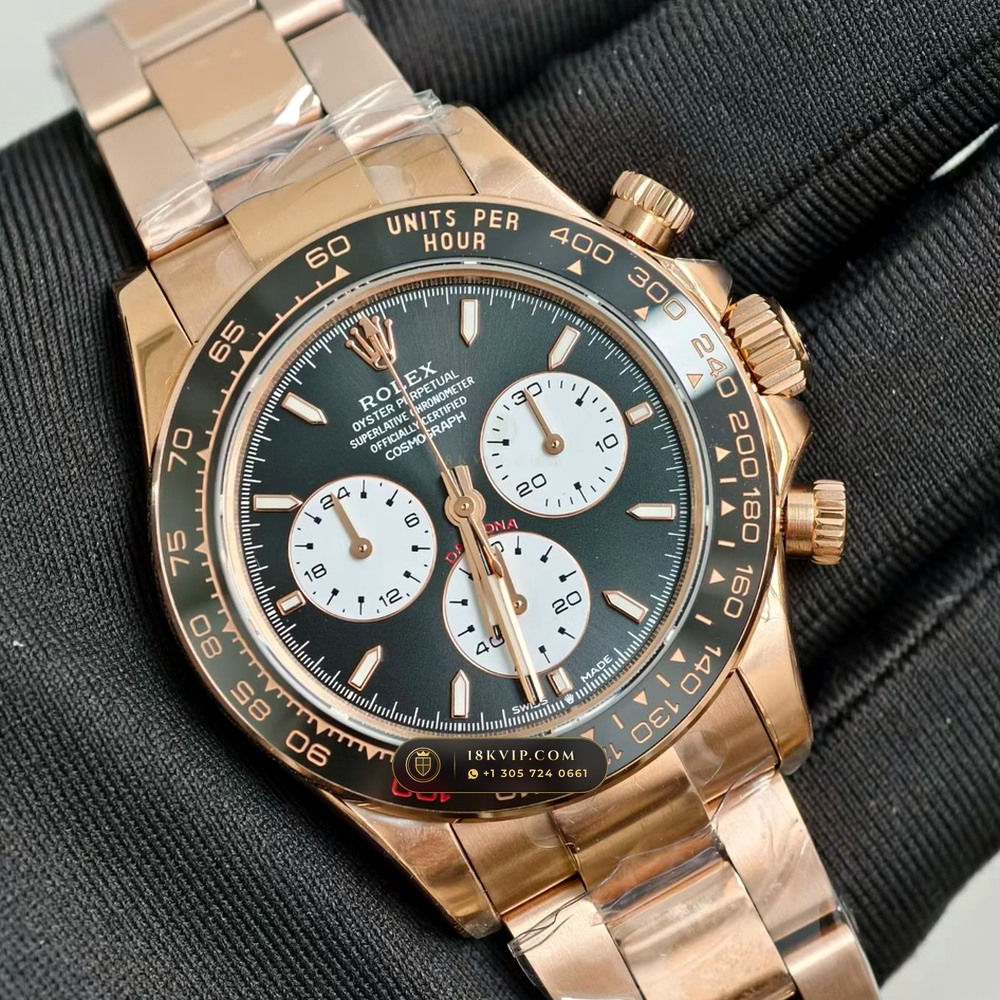 Rolex Cosmograph Daytona Le Mans 100th Anniversary 18K Everose Gold Chronometer Regulated Spec Ref. 126525LN — Private Vault Edition — Studio Gallery Plate II in 18K Rose Gold Au750 (216.9g Verified Mass, Rolex Manufacture Cal. 4132 - 24h Le Mans)