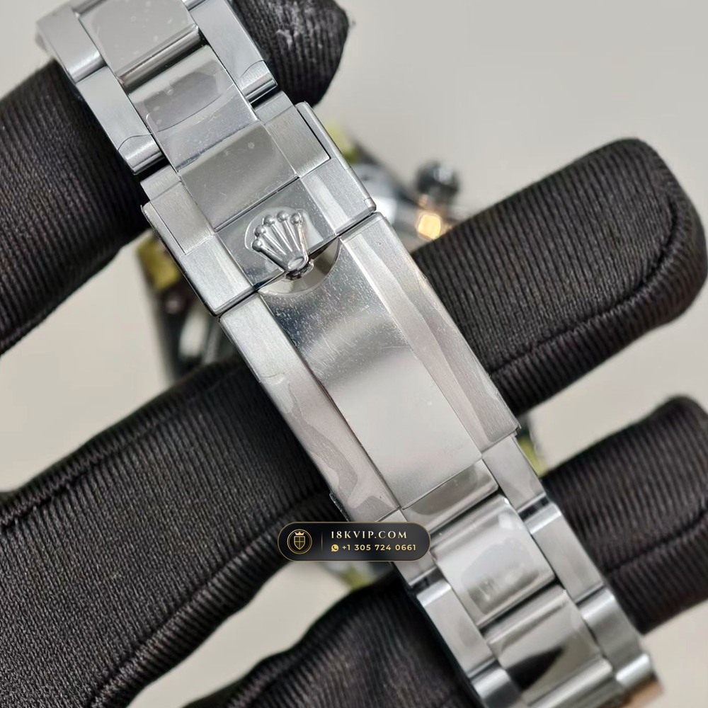 Rolex Cosmograph Daytona Le Mans 100th Anniversary 18K White Gold Geneva Atelier Spec Ref. 126529LN — Private Vault Edition — Studio Gallery Plate IV in 18K White Gold Au750 (216.8g Verified Mass, Rolex Manufacture Cal. 4132 - 24h Le Mans)