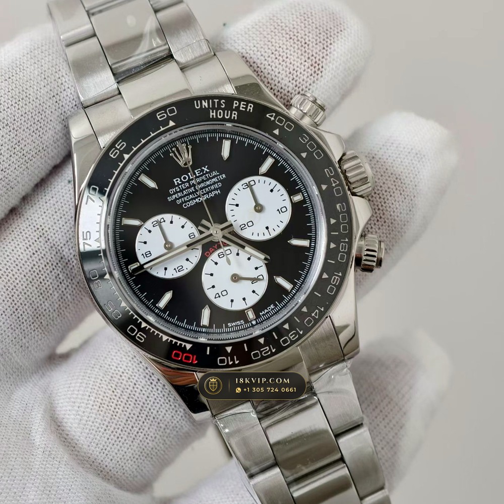 Rolex Cosmograph Daytona Le Mans 100th Anniversary 18K White Gold Free-Sprung Calibre Ref. 126529LN — Private Vault Edition — Studio Gallery Plate II in 18K White Gold Au750 (216.7g Verified Mass, Rolex Manufacture Cal. 4132 - 24h Le Mans)