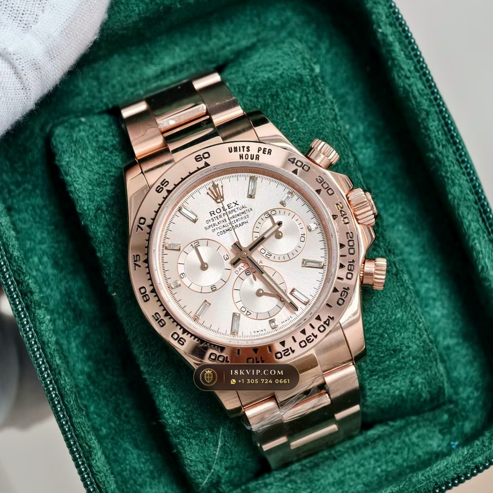 Rolex Cosmograph Daytona 18K Everose Gold Hand-Finished Buff Dial Deep Crystal Optics Ref. 116505 — Private Vault Edition — Studio Gallery Plate III in 18K Rose Gold Au750 (216.1g Verified Mass, Rolex Manufacture Cal. 4130 - 72h Power Reserve)