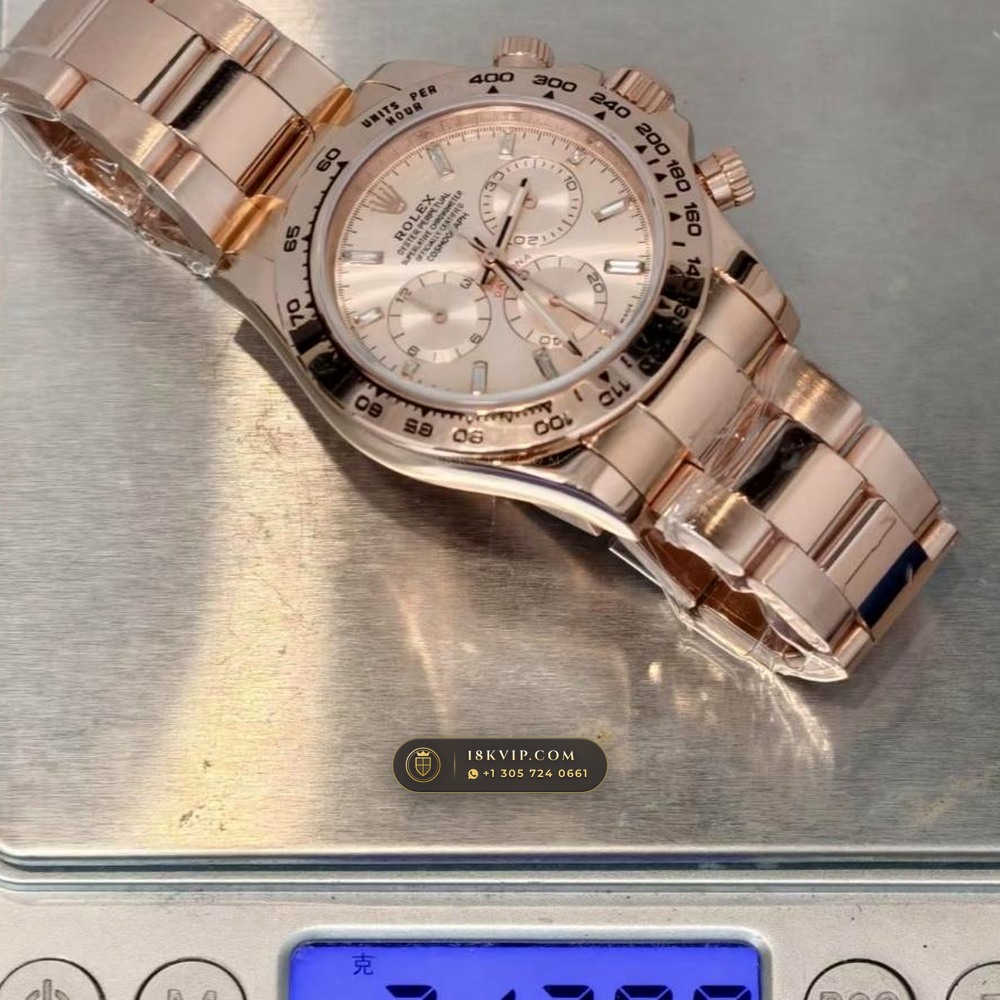Rolex Cosmograph Daytona 18K Everose Gold Hand-Finished Buff Dial Deep Crystal Optics Ref. 116505 — Private Vault Edition — Studio Gallery Plate IX in 18K Rose Gold Au750 (216.1g Verified Mass, Rolex Manufacture Cal. 4130 - 72h Power Reserve)