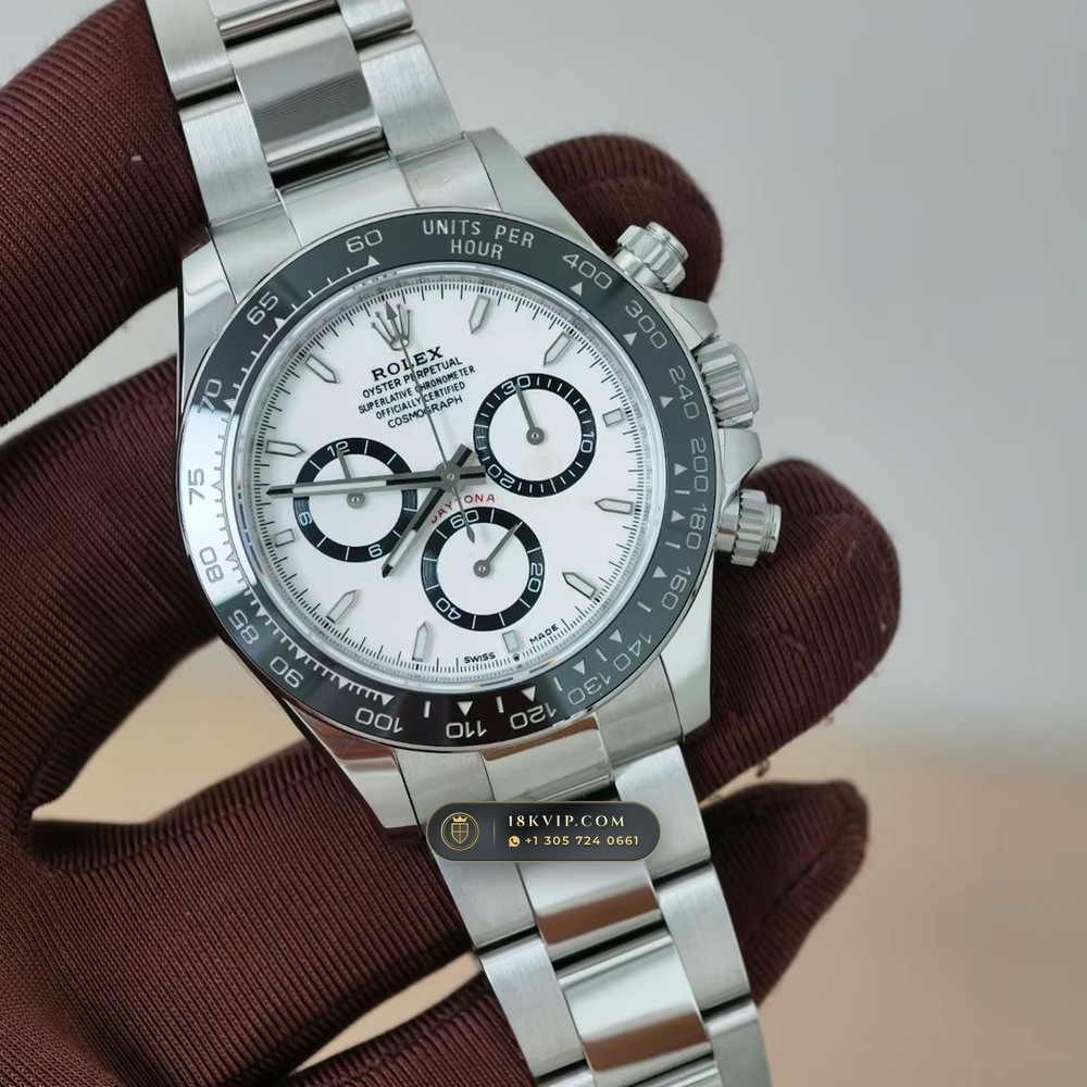 Rolex Cosmograph Daytona Ref. 126500 — Private Vault Edition — Studio Gallery Plate III in 904L Stainless Steel Custom Architecture (143.9g Verified Mass, Rolex Manufacture Cal. 4131 - 72h Power Reserve)