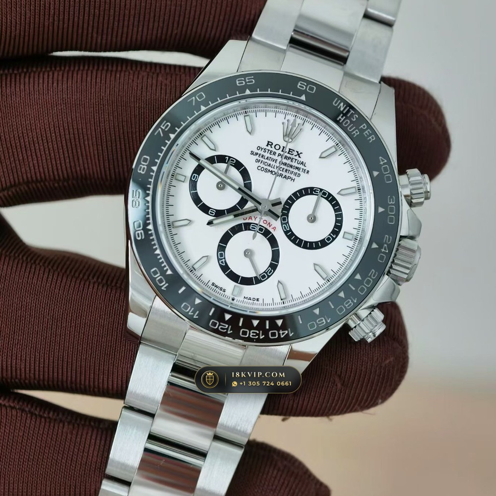 Rolex Cosmograph Daytona Ref. 126500 — Private Vault Edition — Studio Gallery Plate IV in 904L Stainless Steel Custom Architecture (143.9g Verified Mass, Rolex Manufacture Cal. 4131 - 72h Power Reserve)