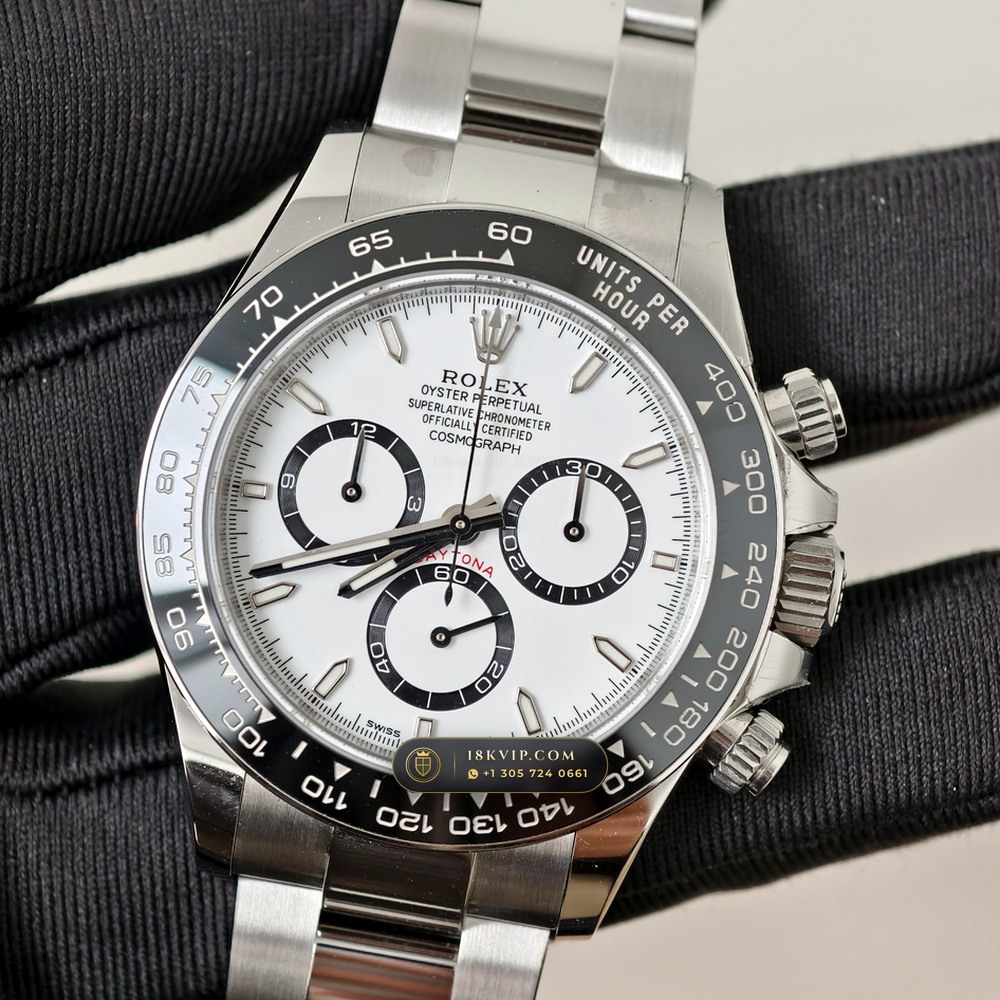 Rolex Cosmograph Daytona Custom SW Dial Ref. 126500 — Private Vault Edition — Studio Gallery Plate III in 904L Stainless Steel Custom Architecture (143.3g Verified Mass, Rolex Manufacture Cal. 4131 - 72h Power Reserve)