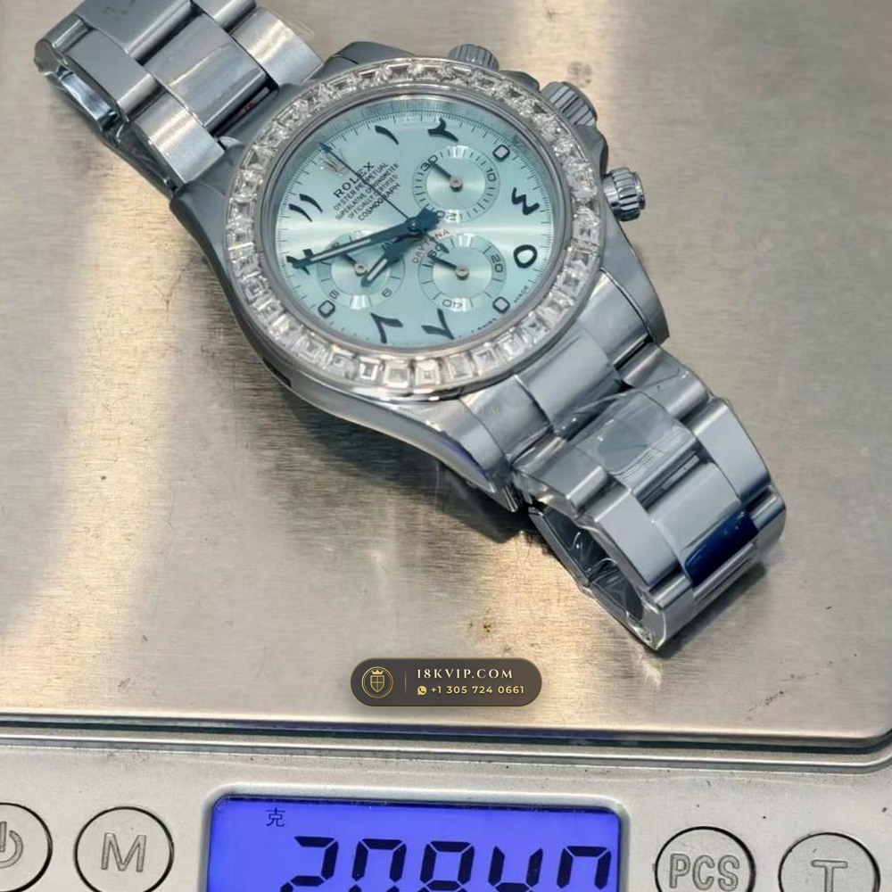 Rolex Cosmograph Daytona Diamond-Set Bezel 950 Platinum Ref. 116576TBR — Private Vault Edition — Studio Gallery Plate VIII in 950 Platinum Pt950 (282.1g Verified Mass, Rolex Manufacture Cal. 4130 - 72h Power Reserve)