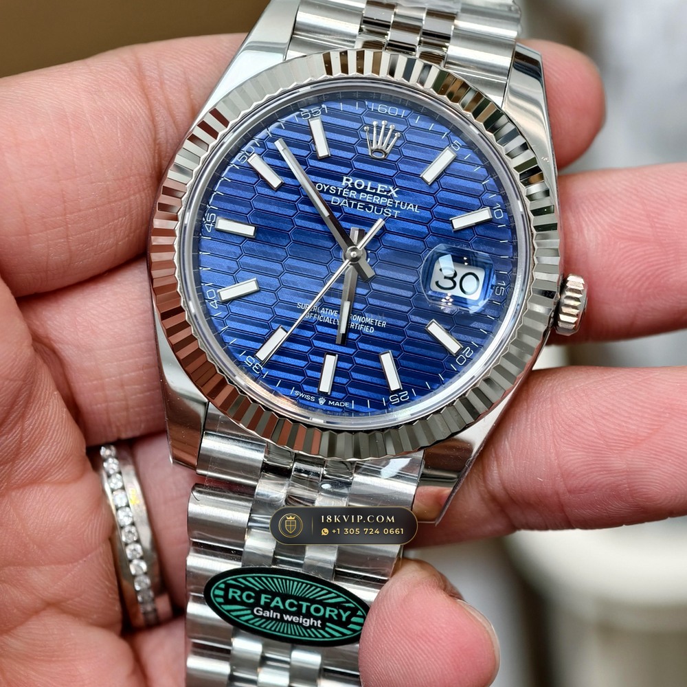 Rolex Datejust 41 Geneva Atelier Spec Ref. 126331 — Private Vault Edition — Studio Gallery Plate II in 18K Gold & 904L Oystersteel Rolesor (150.7g Verified Mass, Rolex Manufacture Cal. 3235 - 70h Power Reserve)
