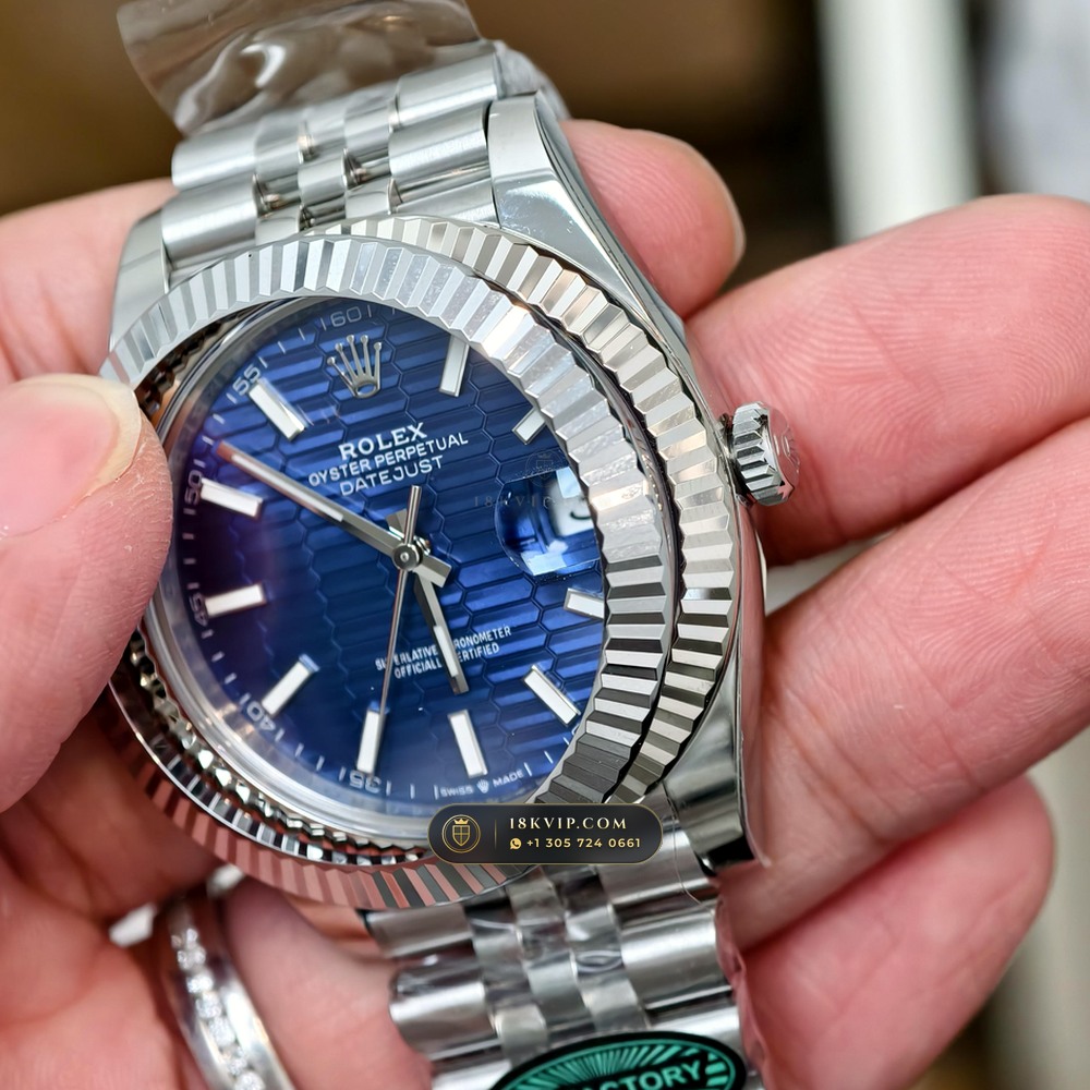 Rolex Datejust 41 Geneva Atelier Spec Ref. 126331 — Private Vault Edition — Studio Gallery Plate III in 18K Gold & 904L Oystersteel Rolesor (150.7g Verified Mass, Rolex Manufacture Cal. 3235 - 70h Power Reserve)