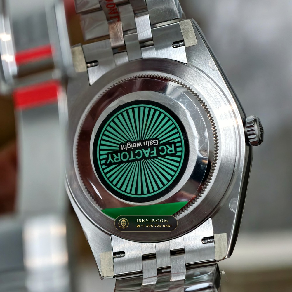 Rolex Datejust 41 Geneva Atelier Spec Ref. 126331 — Private Vault Edition — Studio Gallery Plate VI in 18K Gold & 904L Oystersteel Rolesor (150.7g Verified Mass, Rolex Manufacture Cal. 3235 - 70h Power Reserve)