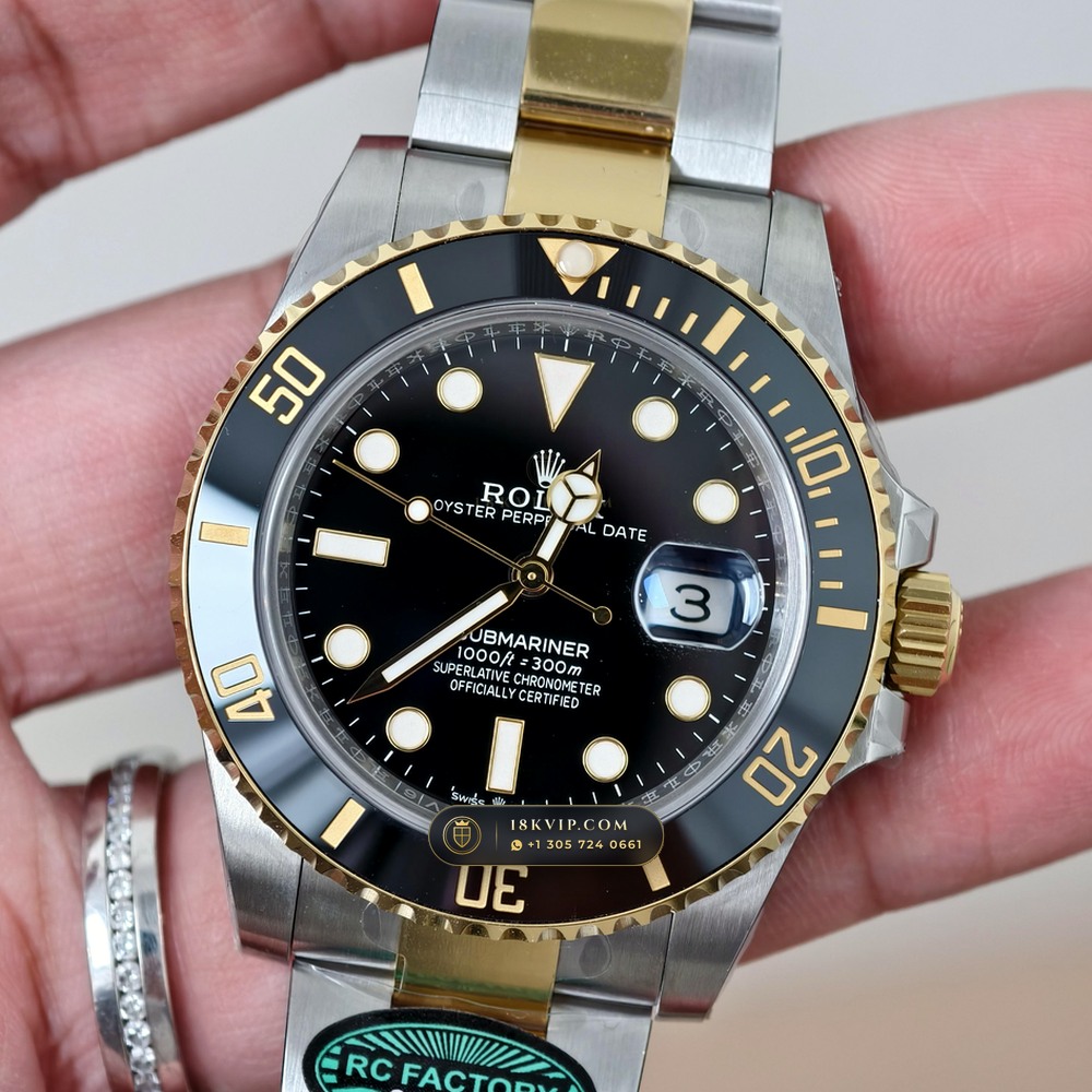 Rolex Submariner Date Geneva Atelier Spec Ref. 126613LN — Private Vault Edition — Studio Gallery Plate III in 904L Stainless Steel Custom Architecture (174.9g Verified Mass, Rolex Manufacture Cal. 3235 - 70h Power Reserve)