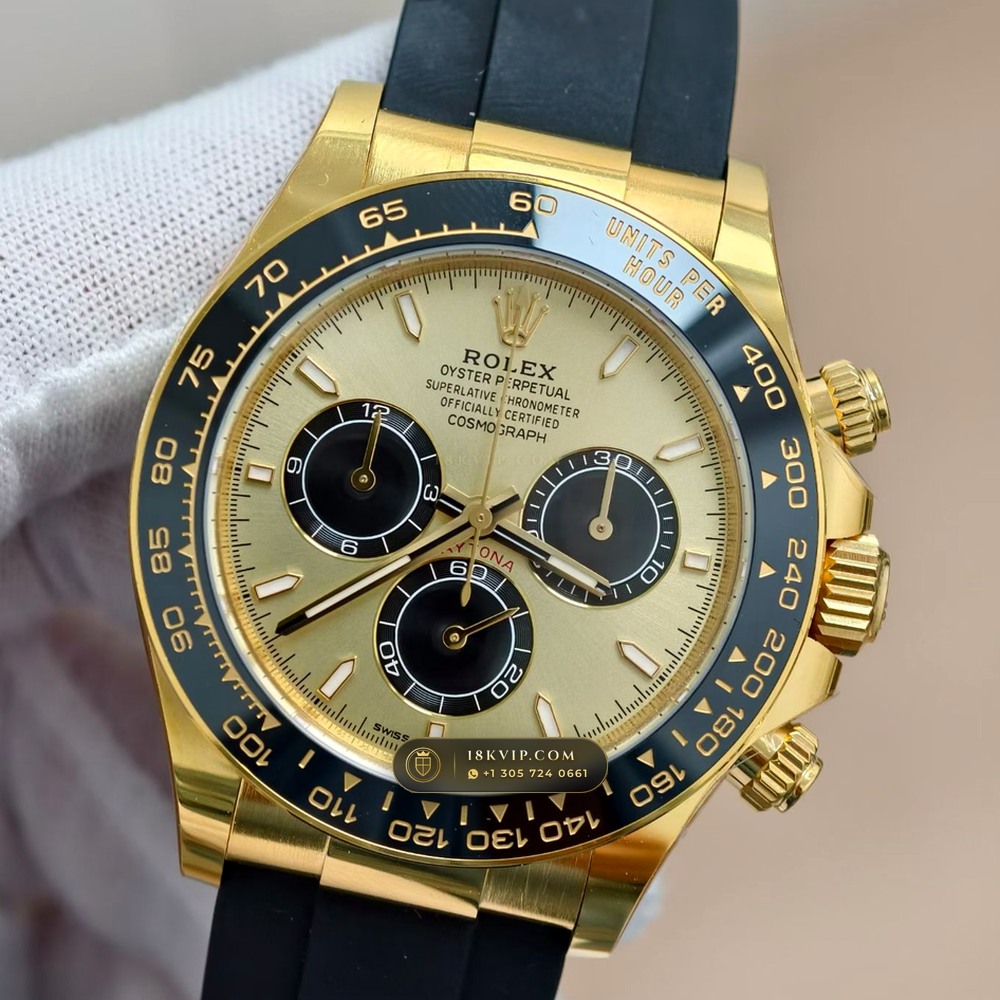 Rolex Cosmograph Daytona 18K Yellow Gold Ref. 126518 — Private Vault Edition — Studio Gallery Plate III in 18K Yellow Gold Au750 (160.7g Verified Mass, Rolex Manufacture Cal. 4131 - 72h Power Reserve)