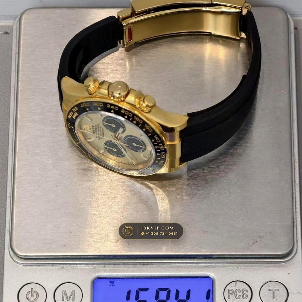 Rolex Cosmograph Daytona 18K Yellow Gold Ref. 126518 — Private Vault Edition — Studio Gallery Plate VIII in 18K Yellow Gold Au750 (160.7g Verified Mass, Rolex Manufacture Cal. 4131 - 72h Power Reserve)