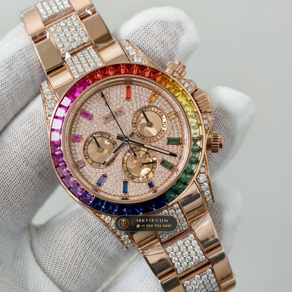 Rolex Cosmograph Daytona Rainbow Sapphire Bezel 18K Everose Gold Custom SW Dial Deep Crystal Optics Ref. 116595RBOW — Private Vault Edition — Studio Gallery Plate III in 18K Rose Gold Au750 (216.6g Verified Mass, Rolex Manufacture Cal. 4130 - 72h Power Reserve)