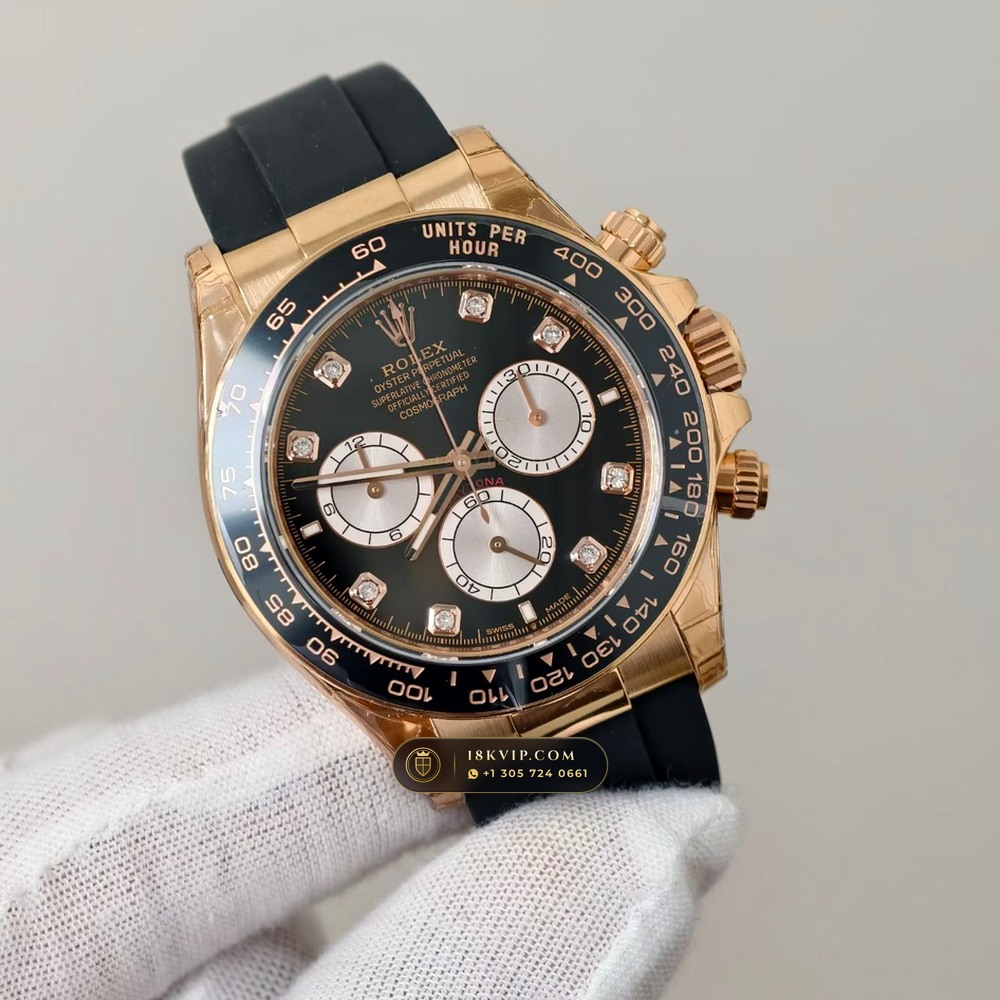 Rolex Cosmograph Daytona 18K Everose Gold Hand-Chamfered Bevel Spec Ref. 126515LN — Private Vault Edition — Studio Gallery Plate II in 18K Rose Gold Au750 (160.3g Verified Mass, Rolex Manufacture Cal. 4131 - 72h Power Reserve)