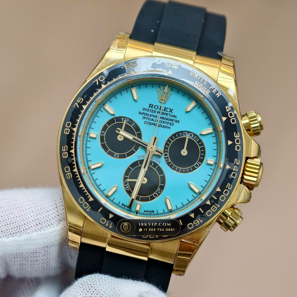 Rolex Cosmograph Daytona Tiffany Blue Dial 18K Yellow Gold Geneva Atelier Spec Ref. 126518LN — Private Vault Edition — Studio Gallery Plate III in 18K Yellow Gold Au750 (160.2g Verified Mass, Rolex Manufacture Cal. 4131 - 72h Power Reserve)