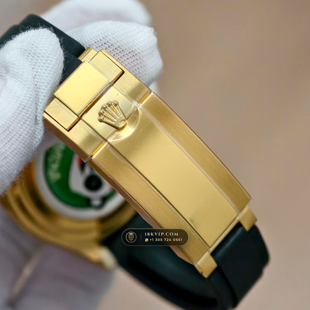 Rolex Cosmograph Daytona Tiffany Blue Dial 18K Yellow Gold Geneva Atelier Spec Ref. 126518LN — Private Vault Edition — Studio Gallery Plate VI in 18K Yellow Gold Au750 (160.2g Verified Mass, Rolex Manufacture Cal. 4131 - 72h Power Reserve)