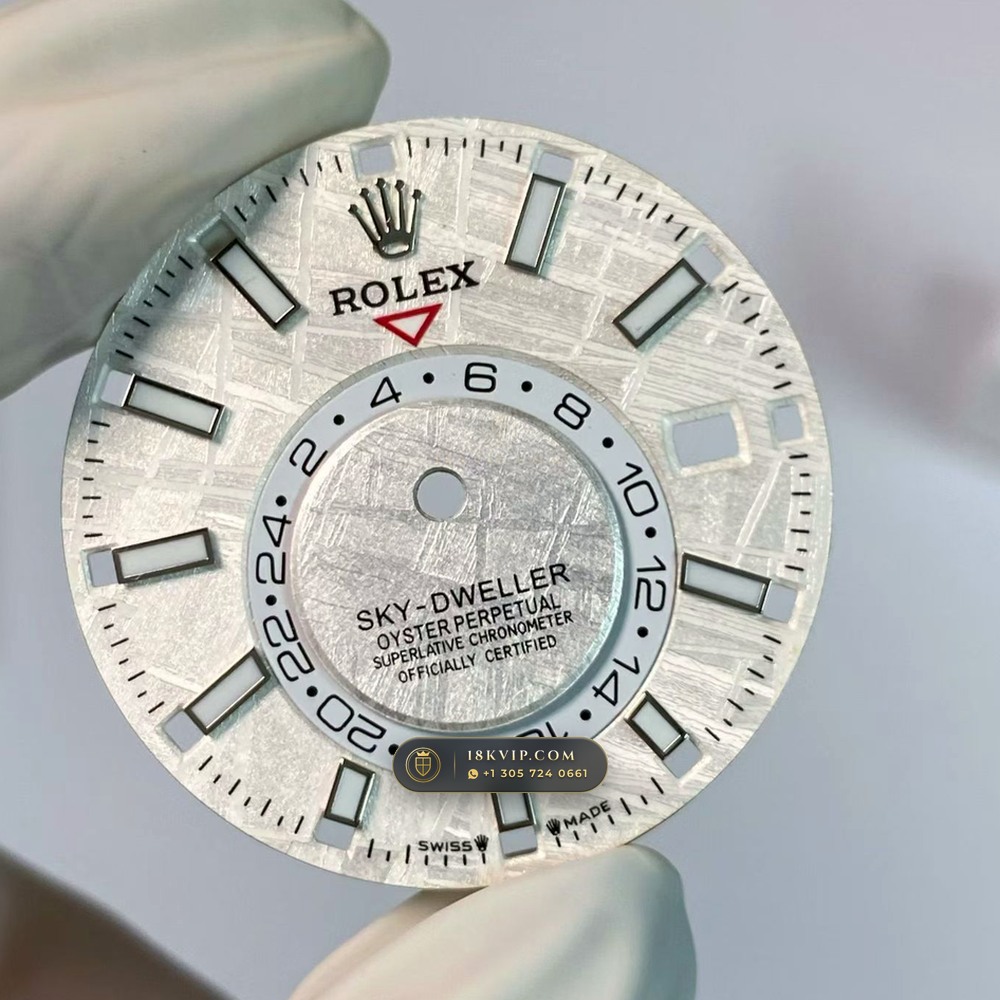 Rolex Sky-Dweller Gibeon Meteorite Dial 18K Everose Gold Ref. 336935 — Private Vault Edition — Studio Gallery Plate II in 18K Rose Gold Au750 (252.4g Verified Mass, Rolex Manufacture Cal. 9002 Annual Calendar)