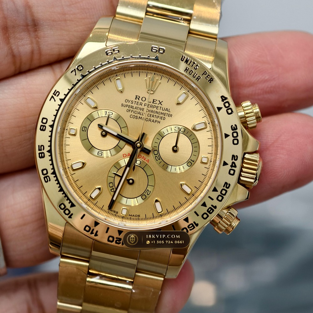 Rolex Cosmograph Daytona 18K Yellow Gold Deep Crystal Optics Ref. 116508 — Private Vault Edition — Studio Gallery Plate III in 18K Yellow Gold Au750 (216.8g Verified Mass, Rolex Manufacture Cal. 4130 - 72h Power Reserve)
