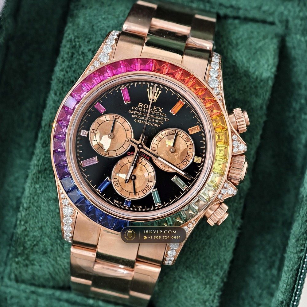 Rolex Cosmograph Daytona Rainbow Sapphire Bezel 18K Everose Gold Geneva Atelier Spec Ref. 116595RBOW — Private Vault Edition — Studio Gallery Plate II in 18K Rose Gold Au750 (216.6g Verified Mass, Rolex Manufacture Cal. 4130 - 72h Power Reserve)