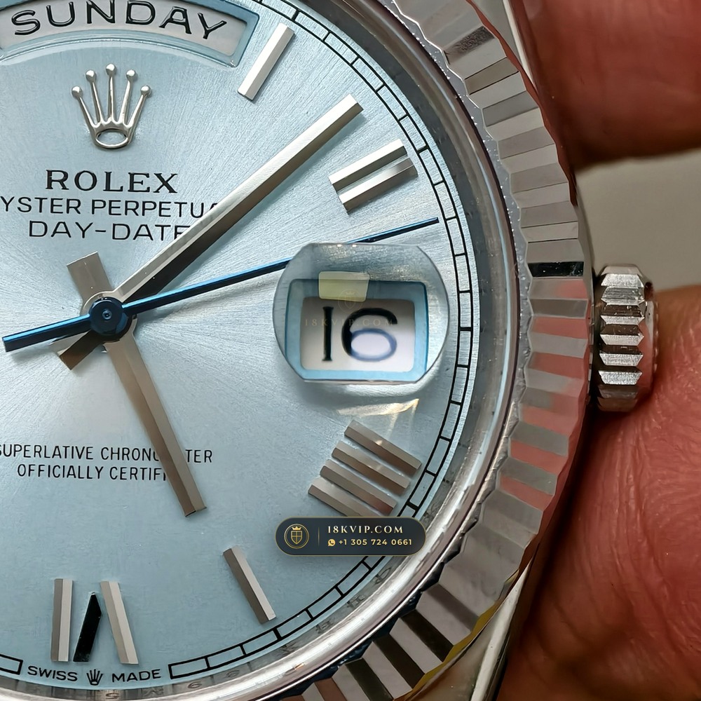 Rolex Day-Date 40 950 Platinum Geneva Atelier Spec Ref. 228236 — Private Vault Edition — Studio Gallery Plate V in 950 Platinum Pt950 (280.1g Verified Mass, Rolex Manufacture Cal. 3255 - 70h Power Reserve)