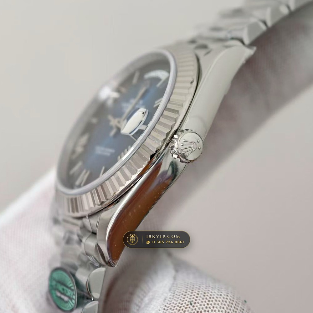 Rolex Day-Date 40 Graduated Blue Ombre Dial 18K White Gold Ref. 228239 — Private Vault Edition — Studio Gallery Plate V in 18K White Gold Au750 (210.6g Verified Mass, Rolex Manufacture Cal. 3255 - 70h Power Reserve)