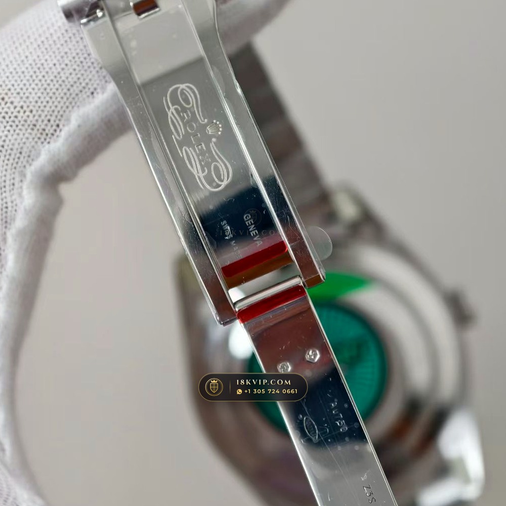 Rolex Day-Date 40 Graduated Blue Ombre Dial 18K White Gold Ref. 228239 — Private Vault Edition — Studio Gallery Plate VI in 18K White Gold Au750 (210.6g Verified Mass, Rolex Manufacture Cal. 3255 - 70h Power Reserve)