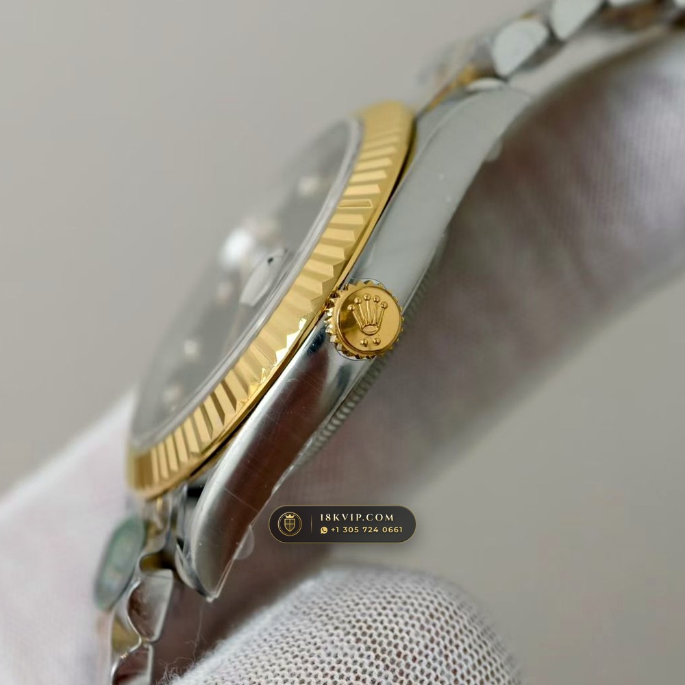 Rolex Datejust 41 Hand-Chamfered Bevel Spec Ref. 126331 — Private Vault Edition — Studio Gallery Plate IV in 18K Gold & 904L Oystersteel Rolesor (150.1g Verified Mass, Rolex Manufacture Cal. 3235 - 70h Power Reserve)