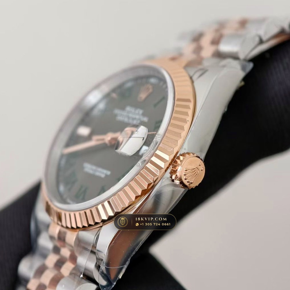 Rolex Datejust 36 Wimbledon Slate Roman Dial Ref. 126231 — Private Vault Edition — Studio Gallery Plate IV in 18K Gold & 904L Oystersteel Rolesor (130.1g Verified Mass, Rolex Manufacture Cal. 3235 - 70h Power Reserve)
