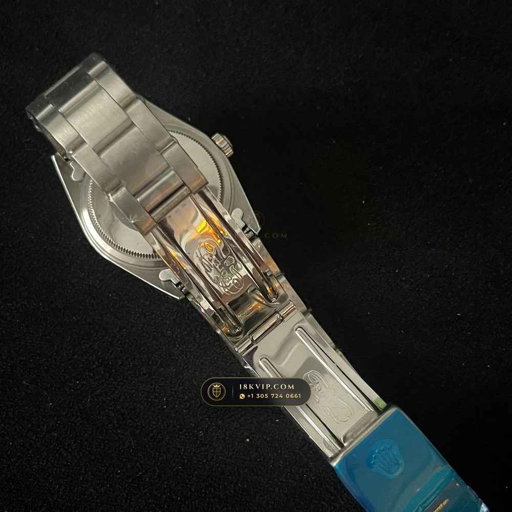 Rolex Explorer Tiffany Blue Dial Ref. 1016 — Private Vault Edition — Studio Gallery Plate VI in 904L Stainless Steel Custom Architecture (101.0g Verified Mass, Rolex Manufacture Cal. 3230)