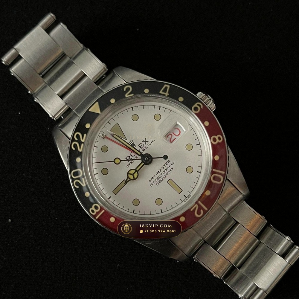 Rolex GMT-Master Vintage Geneva Atelier Spec Ref. 6542 — Private Vault Edition — Studio Gallery Plate II in 904L Stainless Steel Custom Architecture (114.4g Verified Mass, Rolex Vintage Automatic Calibre)
