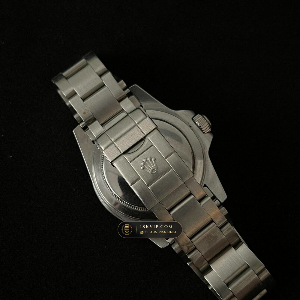 Rolex Submariner Date Tiffany Blue Dial Ref. 1680 — Private Vault Edition — Studio Gallery Plate V in 904L Stainless Steel Custom Architecture (115.3g Verified Mass, Rolex Manufacture Cal. 3135)