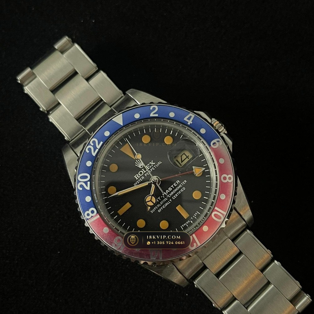 Rolex GMT-Master Vintage Geneva Atelier Spec Ref. 1675 — Private Vault Edition — Studio Gallery Plate II in 904L Stainless Steel Custom Architecture (113.9g Verified Mass, Rolex Vintage Automatic Calibre)