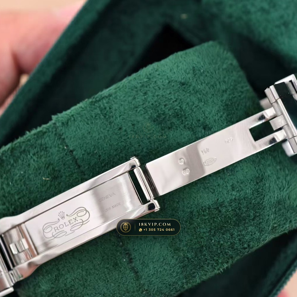 Rolex Cosmograph Daytona Gibeon Meteorite Dial 18K White Gold Hand-Finished Buff Dial 5-Axis CNC Case Ref. 116509 — Private Vault Edition — Studio Gallery Plate V in 18K White Gold Au750 (216.1g Verified Mass, Rolex Manufacture Cal. 4130 - 72h Power Reserve)