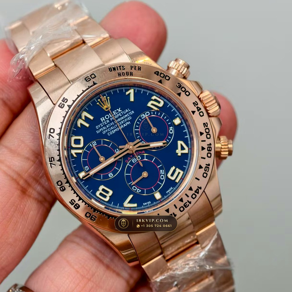Rolex Cosmograph Daytona Racing Arabic Dial 18K Everose Gold Deep Crystal Optics Ref. 126505 — Private Vault Edition — Studio Gallery Plate III in 18K Rose Gold Au750 (216.3g Verified Mass, Rolex Manufacture Cal. 4131 - 72h Power Reserve)