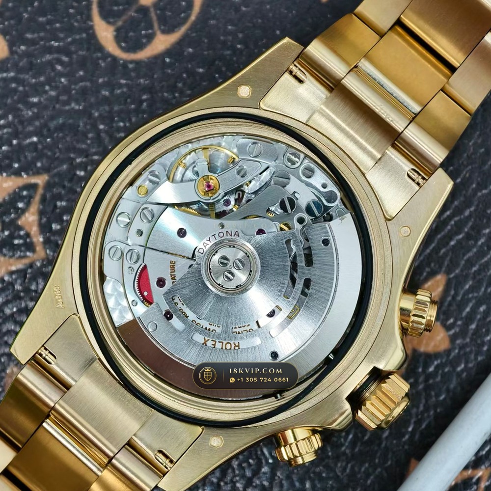 Rolex Cosmograph Daytona John Mayer Emerald Dial 18K Yellow Gold Ref. 116508 — Private Vault Edition — Studio Gallery Plate VII in 18K Yellow Gold Au750 (216.7g Verified Mass, Rolex Manufacture Cal. 4130 - 72h Power Reserve)