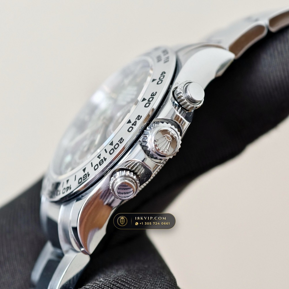 Rolex Cosmograph Daytona Tahitian Mother-of-Pearl Dial 18K White Gold Ref. 126509 — Private Vault Edition — Studio Gallery Plate VIII in 18K White Gold Au750 (216.7g Verified Mass, Rolex Manufacture Cal. 4131 - 72h Power Reserve)