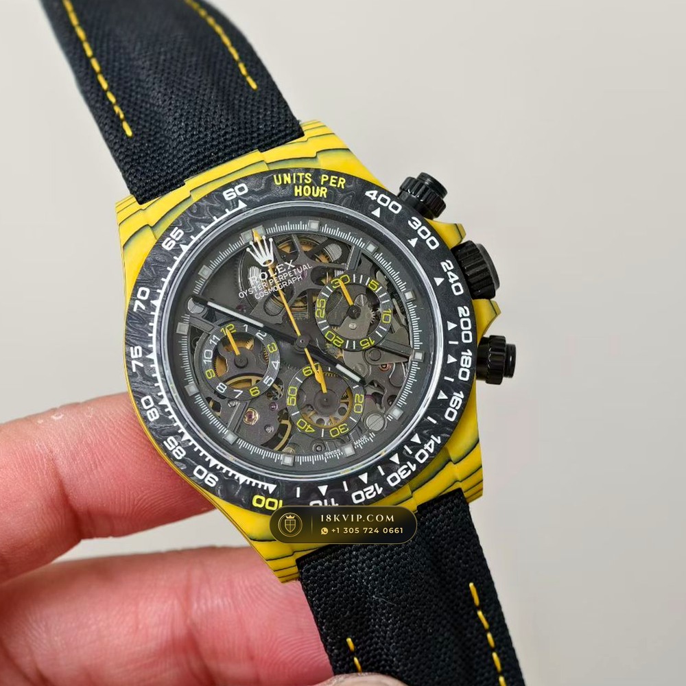 Rolex Cosmograph Daytona DiW Carbon Bumblebee Edition Ref. 116500LN — Private Vault Edition — Studio Gallery Plate II in Forged Carbon TPT & Titanium (62.9g Verified Mass, Rolex Manufacture Cal. 4130 - 72h Power Reserve)