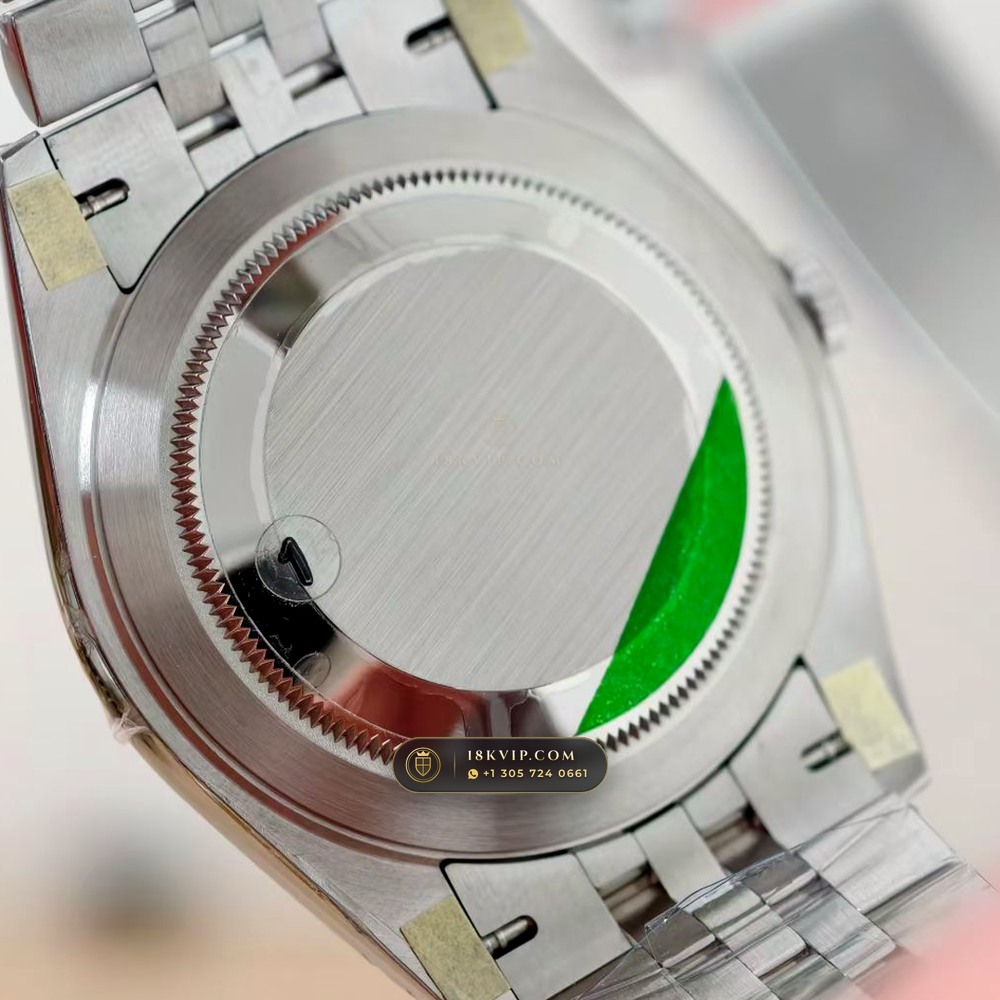 Rolex Datejust 41 Fluted 18K White Gold Bezel & Sunray Dial Ref. 126334 — Private Vault Edition — Studio Gallery Plate IX in 904L Stainless Steel Custom Architecture (150.2g Verified Mass, Rolex Manufacture Cal. 3235 - 70h Power Reserve)