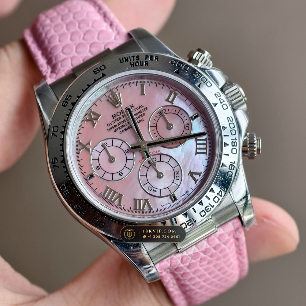Rolex Cosmograph Daytona Beach Chrysoprase Green Mother-of-Pearl 18K White Gold Ref. 116519 — Private Vault Edition — Studio Gallery Plate III in 18K White Gold Au750 (138.5g Verified Mass, Rolex Manufacture Cal. 4130 - 72h Power Reserve)