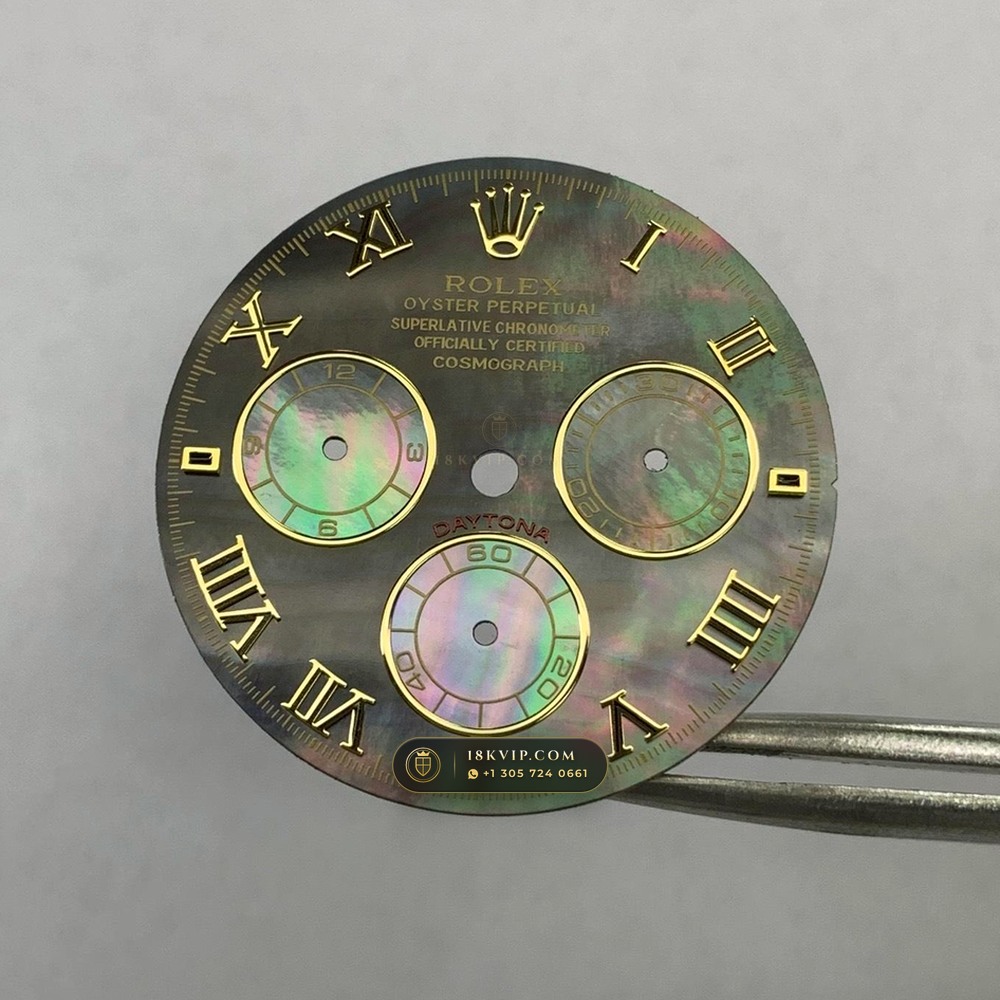 Rolex Cosmograph Daytona Tahitian Mother-of-Pearl Dial 18K White Gold Geneva Atelier Spec Ref. 126509 — Private Vault Edition — Studio Gallery Plate V in 18K White Gold Au750 (216.3g Verified Mass, Rolex Manufacture Cal. 4131 - 72h Power Reserve)