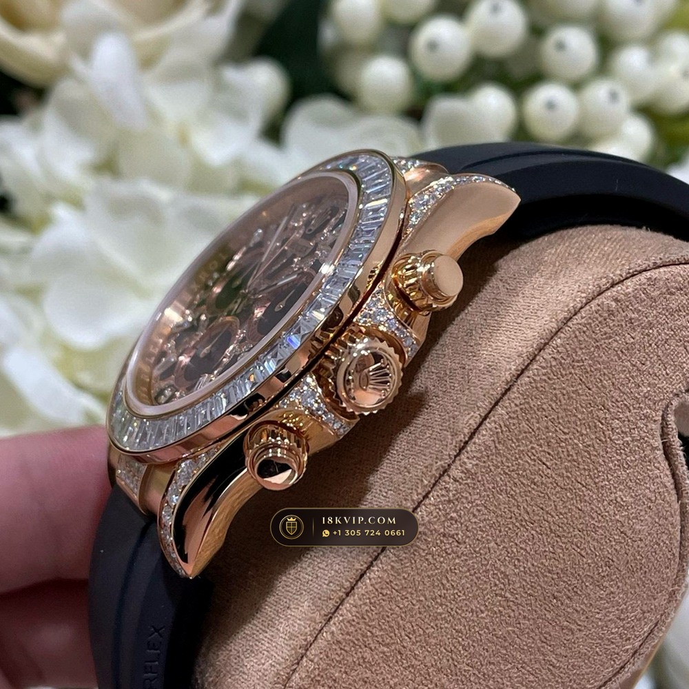 Rolex Cosmograph Daytona Giraffe Off-Catalogue Diamond Edition 18K Everose Gold Geneva Atelier Spec Ref. 126555TBR — Private Vault Edition — Studio Gallery Plate IV in 18K Rose Gold Au750 (216.3g Verified Mass, Rolex Manufacture Cal. 4131 - 72h Power Reserve)