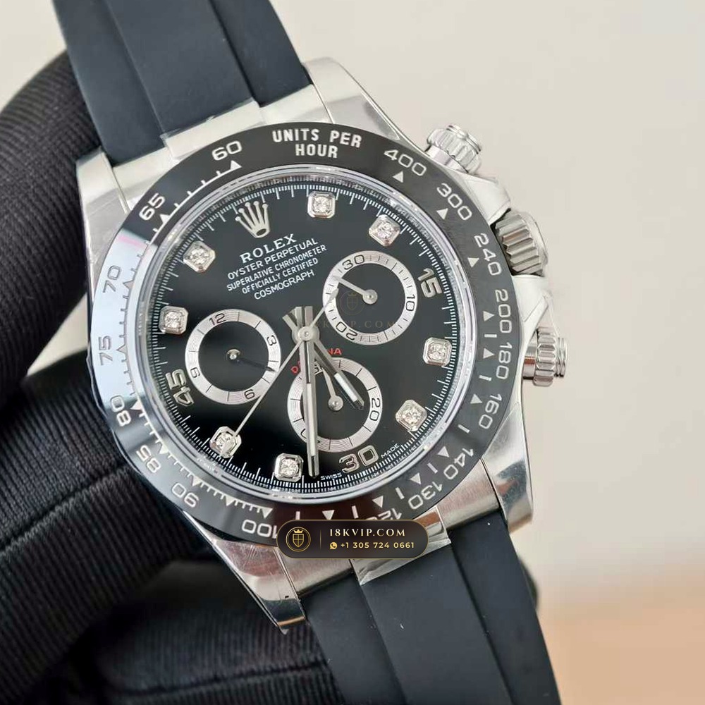 Rolex Cosmograph Daytona 18K White Gold Deep Crystal Optics Ref. 116519LN — Private Vault Edition — Studio Gallery Plate II in 18K White Gold Au750 (160.7g Verified Mass, Rolex Manufacture Cal. 4130 - 72h Power Reserve)