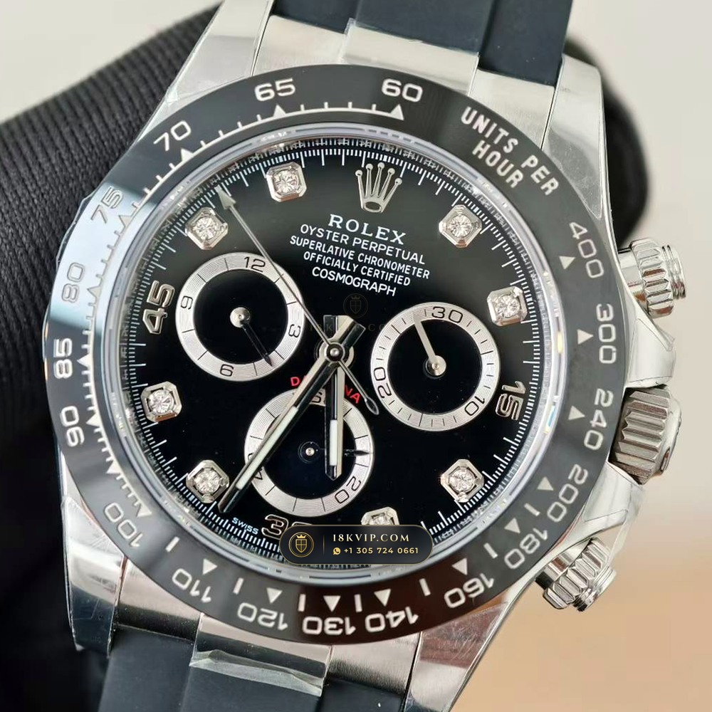Rolex Cosmograph Daytona 18K White Gold Deep Crystal Optics Ref. 116519LN — Private Vault Edition — Studio Gallery Plate III in 18K White Gold Au750 (160.7g Verified Mass, Rolex Manufacture Cal. 4130 - 72h Power Reserve)