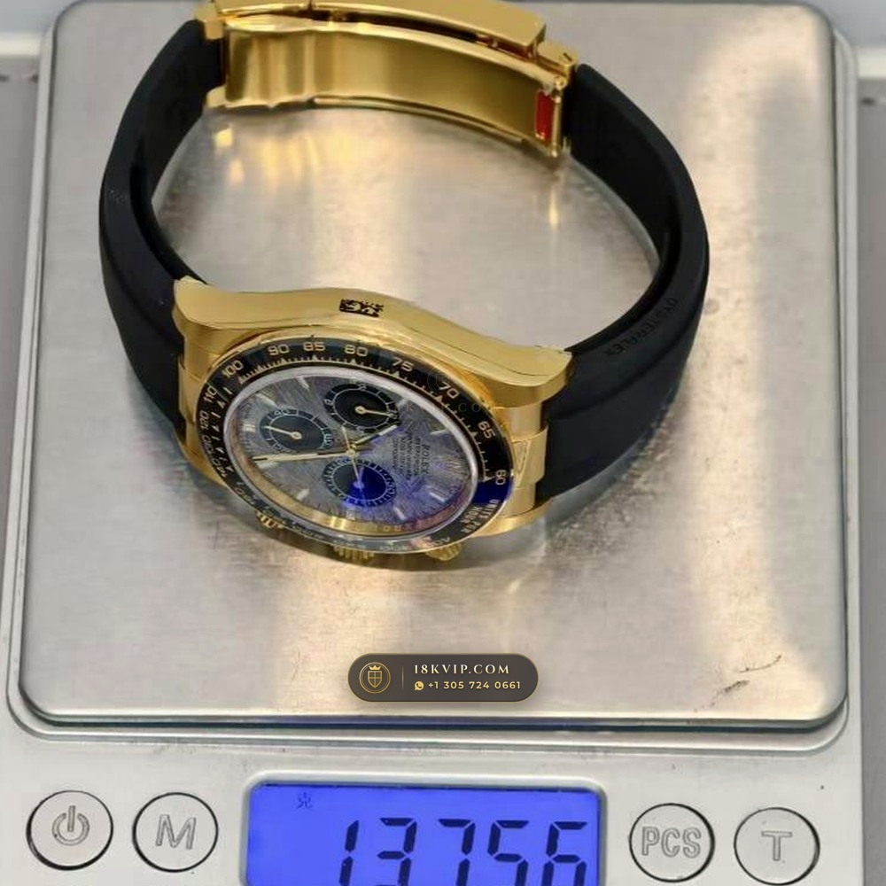 Rolex Cosmograph Daytona Gibeon Meteorite Dial & Black Cerachrom Bezel on Oysterflex 18K Yellow Gold Ref. 126518LN — Private Vault Edition — Studio Gallery Plate VIII in 18K Yellow Gold Au750 (160.4g Verified Mass, Rolex Manufacture Cal. 4131 - 72h Power Reserve)
