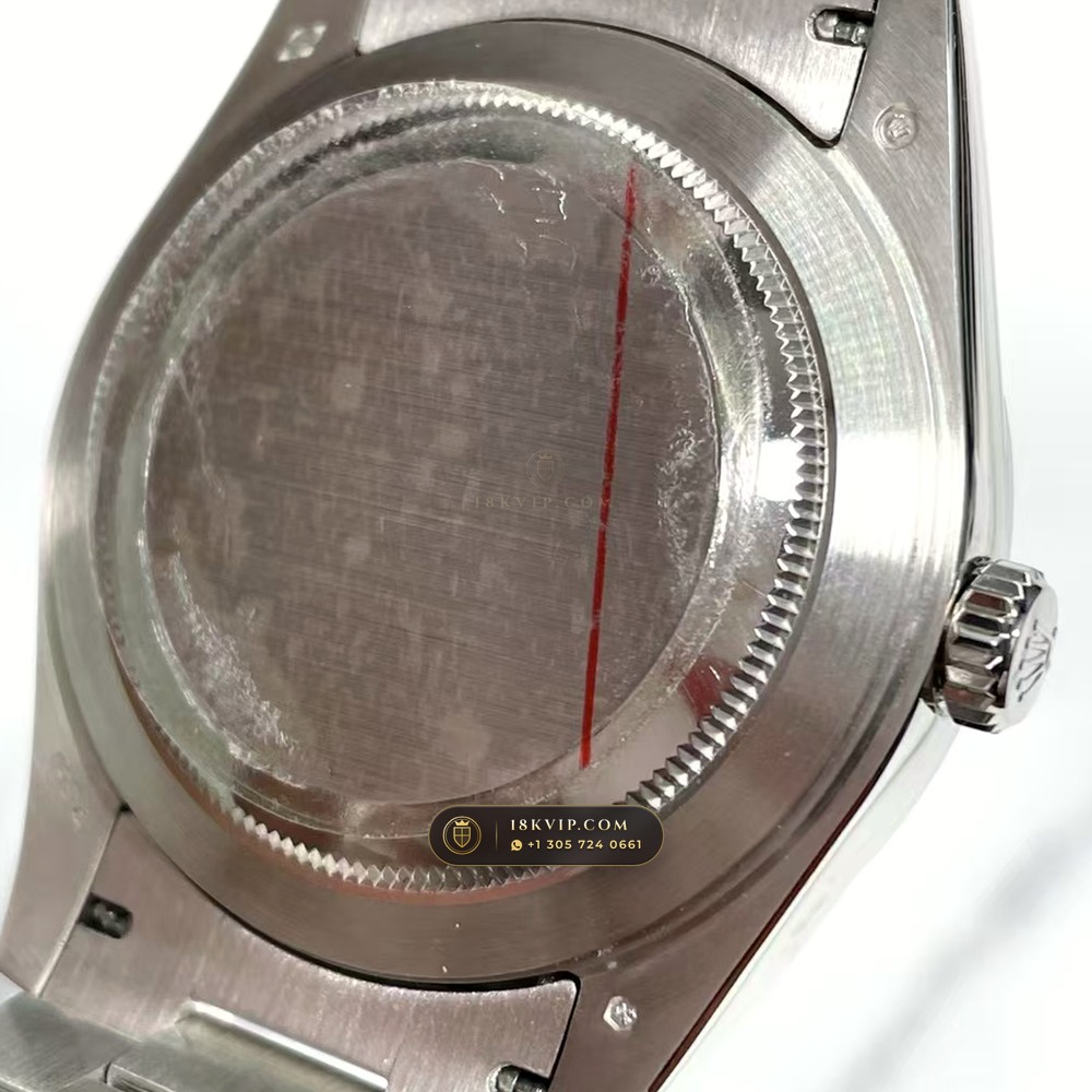 Rolex Day-Date 40 Ice-Blue Sunray Dial 950 Platinum Ref. 228206 — Private Vault Edition — Studio Gallery Plate VI in 950 Platinum Pt950 (286.0g Verified Mass, Rolex Manufacture Cal. 3255 - 70h Power Reserve)