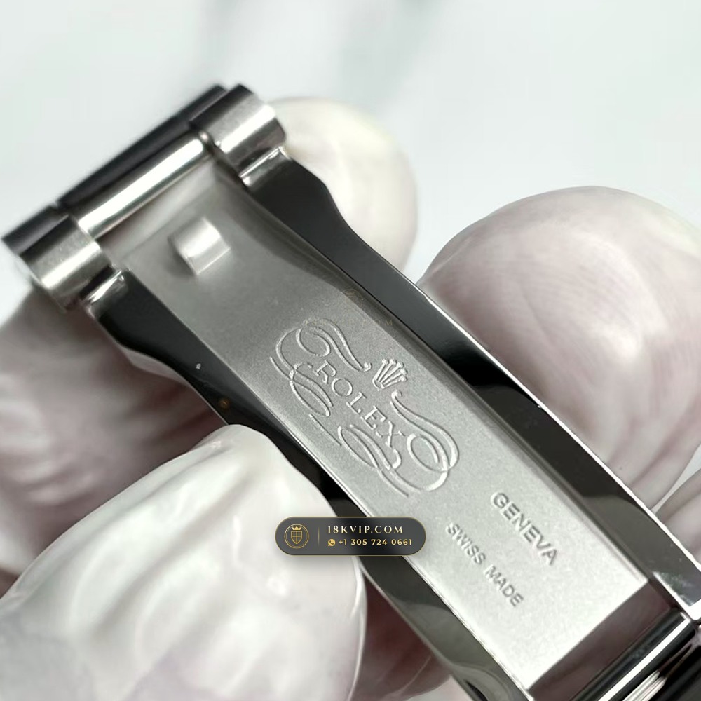 Rolex Day-Date 40 Ice-Blue Sunray Dial 950 Platinum Ref. 228206 — Private Vault Edition — Studio Gallery Plate VIII in 950 Platinum Pt950 (286.0g Verified Mass, Rolex Manufacture Cal. 3255 - 70h Power Reserve)